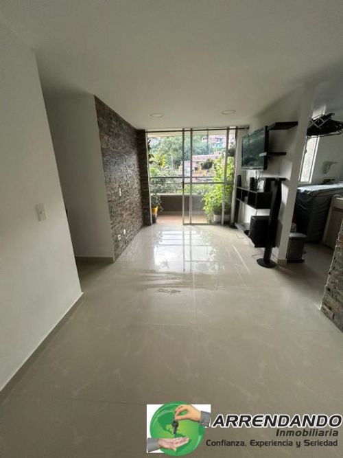 Apartamento en Venta en Viviendas del Sur, Itaguí - Miniatura 2
