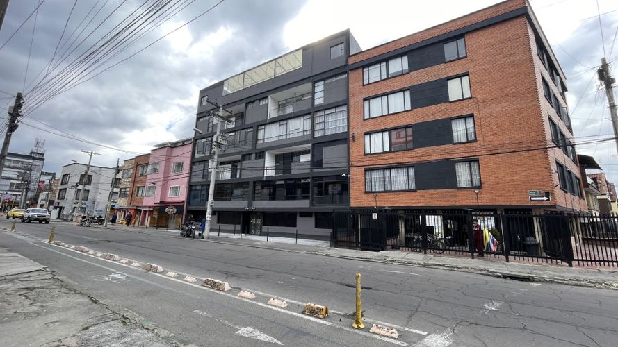Edificio en Venta en Galerias, Bogotá - Miniatura 2