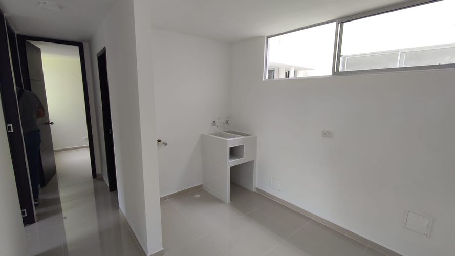 Apartamento en Arriendo en Ciudadela Comfenalco, Armenia - Miniatura 5