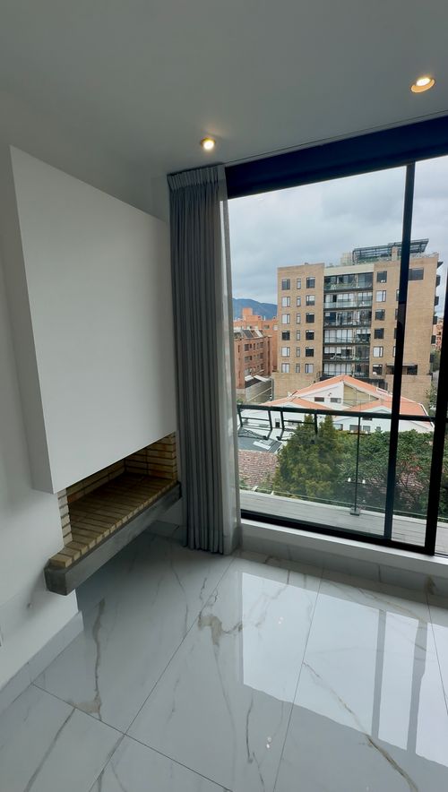 Apartamento en Venta en Santa Barbara, Bogotá - Miniatura 11
