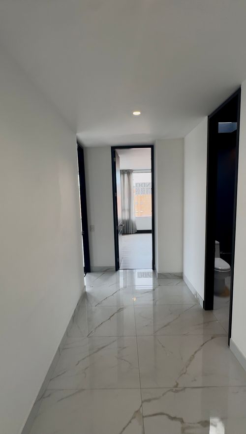 Apartamento en Venta en Santa Barbara, Bogotá - Miniatura 14