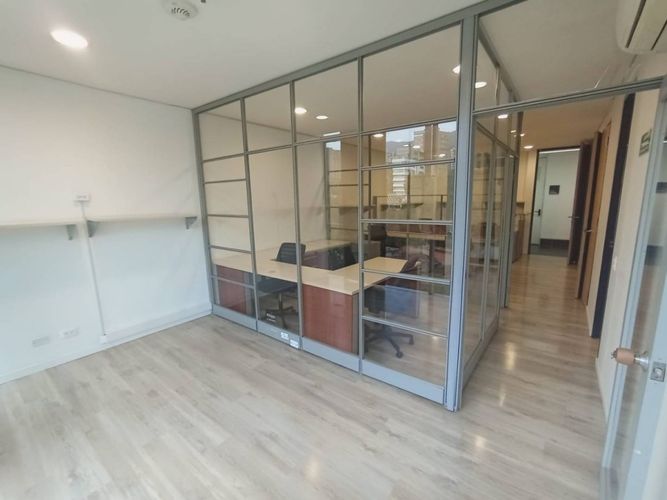 Oficina en Arriendo en Manila, Medellín - Miniatura 4