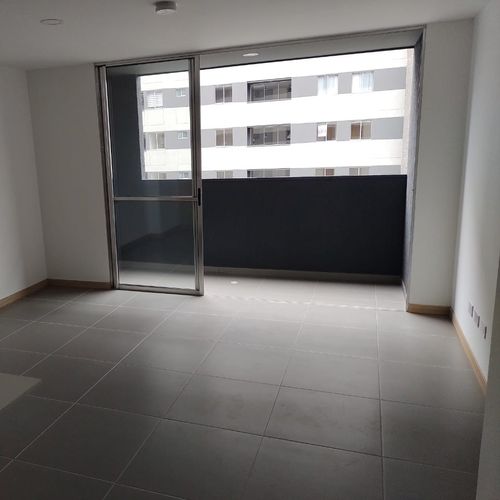 Apartamento en Arriendo en Guayabal, Medellín - Miniatura 2