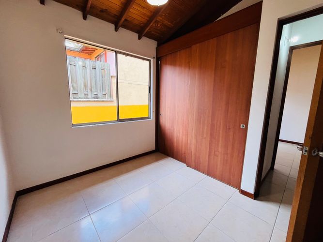Casa en Arriendo en Envigado - Miniatura 4