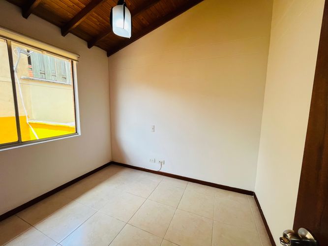 Casa en Arriendo en Envigado - Miniatura 5