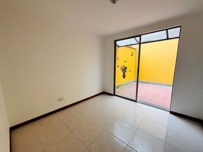 Casa en Arriendo en Envigado - Miniatura 11