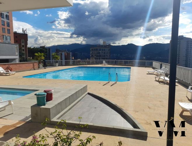 Apartamento en Arriendo en Loma De San Julian, Medellín - Miniatura 12