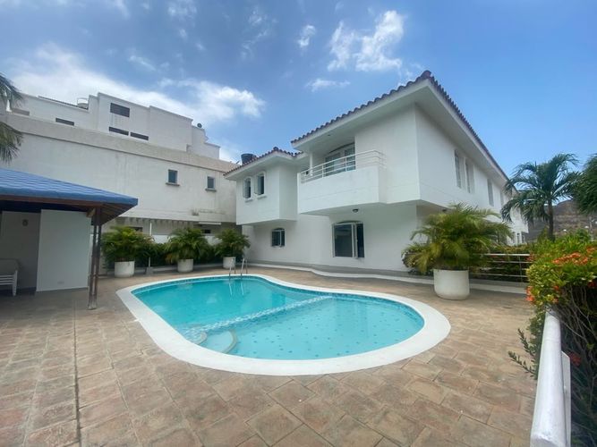 Casa en venta en Santa marta - Miniatura 2