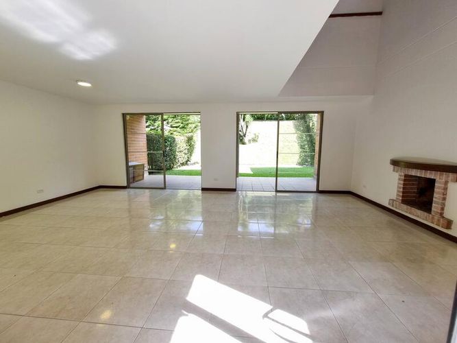 Casa en Arriendo en El chocho, Envigado - Miniatura 8