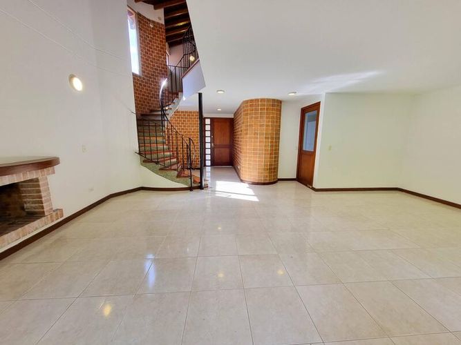 Casa en Arriendo en El chocho, Envigado - Miniatura 9