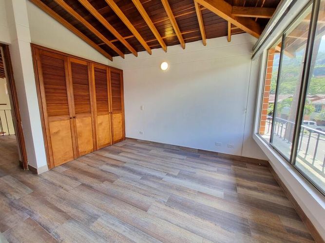 Casa en Arriendo en El chocho, Envigado - Miniatura 19