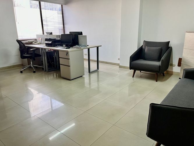 Oficina en  Arriendo en Chico norte, Bogotá - Miniatura 6
