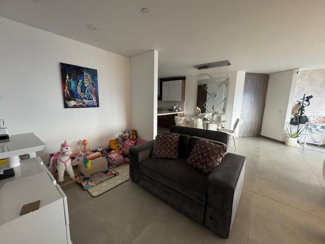 Apartamento en Arriendo en Loma Benedictinos, Envigado - Miniatura 4