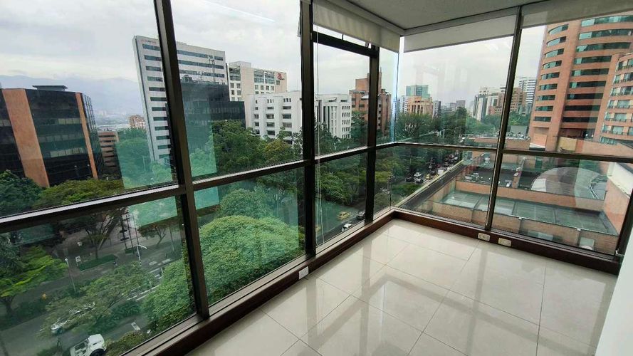 Oficina en  Arriendo en Quirama, Medellín - Miniatura 8