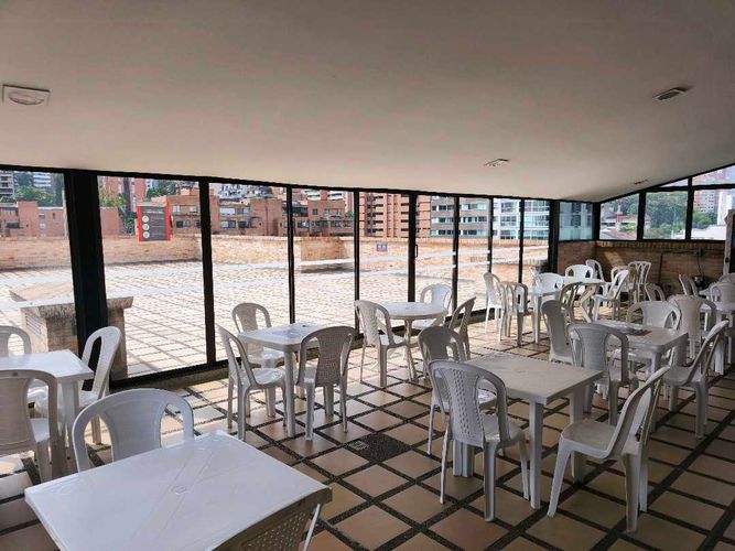 Oficina en  Arriendo en Quirama, Medellín - Miniatura 13