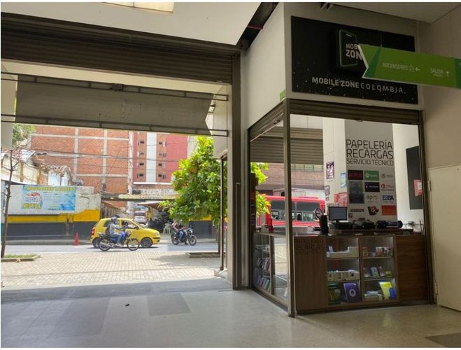 Local en venta en Boston, Medellín - Miniatura 4