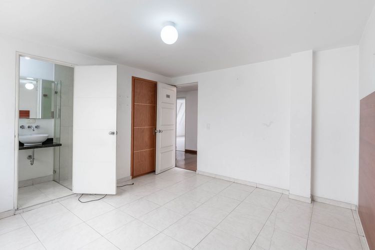 Edificio en venta en Chapinero, Bogotá - Miniatura 12