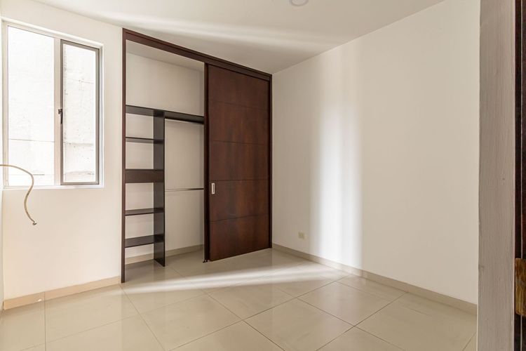 Edificio en  Venta en Laureles, Medellín - Miniatura 7