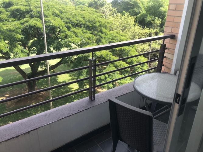 Apartaestudio en Arriendo en Ciudad jardin, Cali - Miniatura 2