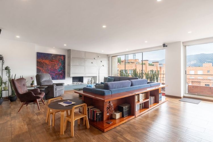 Edificio en Arriendo en Santa Barbara, Bogotá - Imagen 1