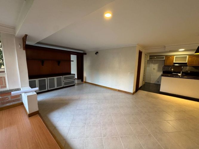 Apartamento en Arriendo en La frontera, Medellín - Miniatura 2