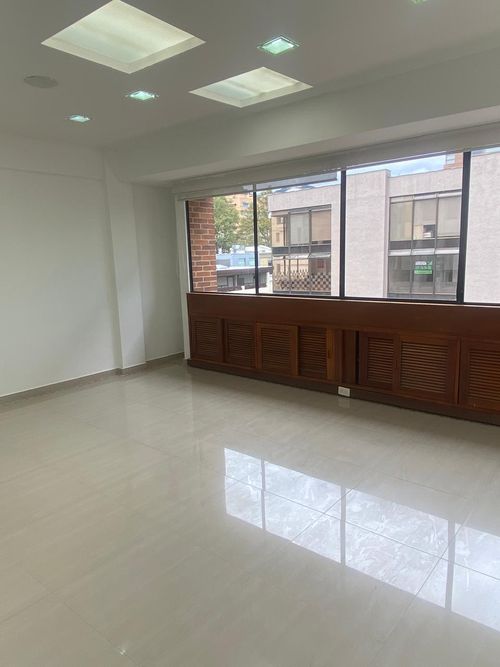 Oficina en Arriendo en Chico norte, Bogotá - Miniatura 11