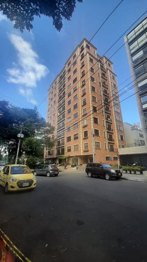 Oficina en Arriendo en Chico norte, Bogotá - Miniatura 2