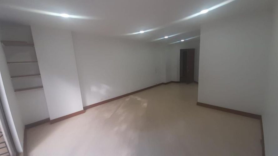Oficina en Arriendo en Chico norte, Bogotá - Miniatura 3