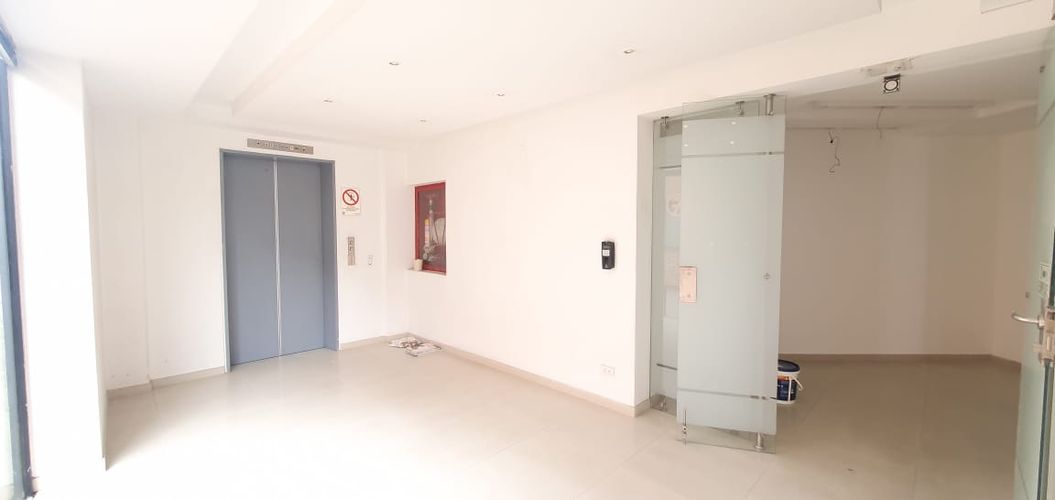Oficina en Arriendo en La carolina, Bogotá - Miniatura 2