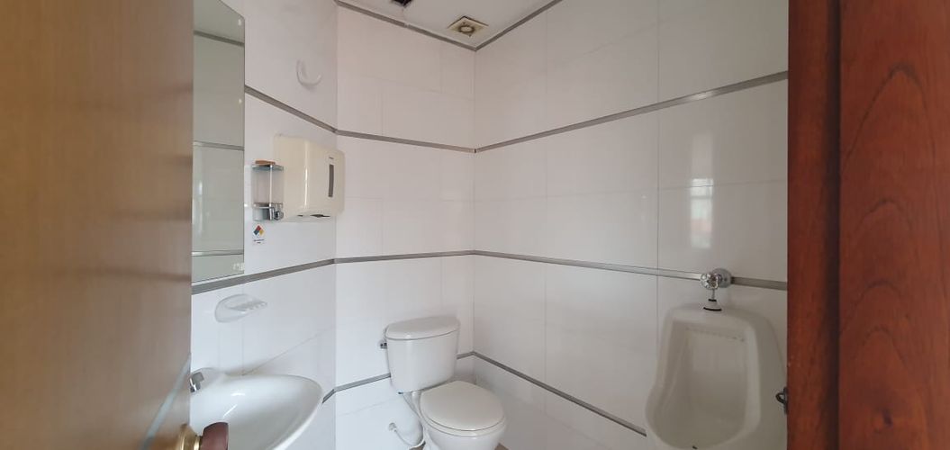 Oficina en Arriendo en La carolina, Bogotá - Miniatura 11