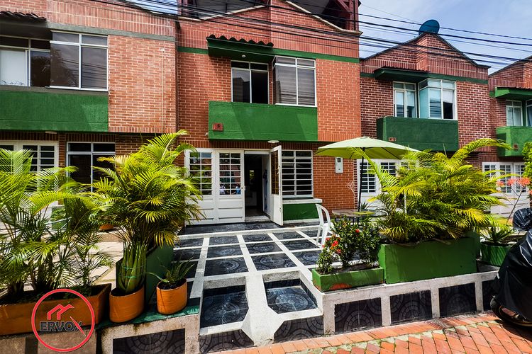 Casa en Venta en Ub. girasol, Ibagué - Miniatura 2