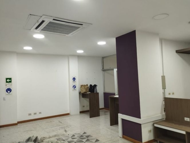 Oficina en  Arriendo en Suramericana, Medellín - Miniatura 3