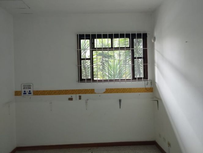 Oficina en  Arriendo en Suramericana, Medellín - Miniatura 9
