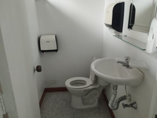 Oficina en  Arriendo en Suramericana, Medellín - Miniatura 10