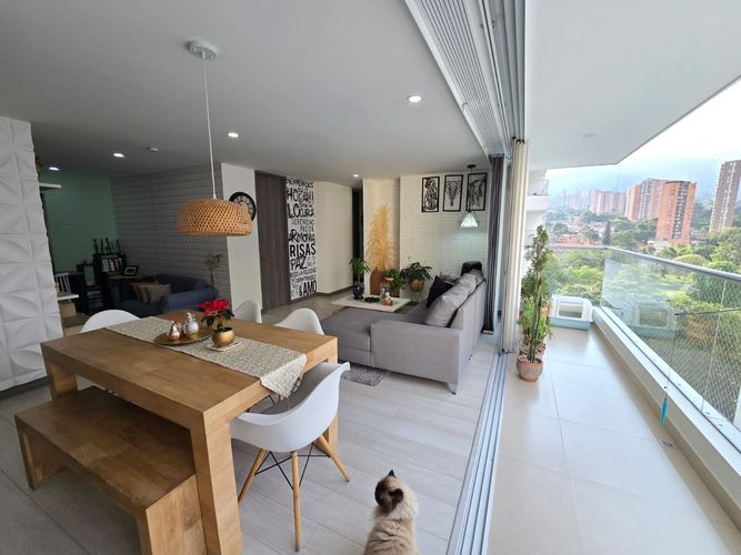 Apartamento en  Venta en Suramerica, Itaguí - Miniatura 3