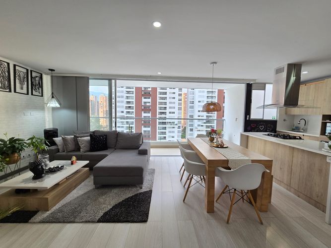 Apartamento en  Venta en Suramerica, Itaguí - Miniatura 8