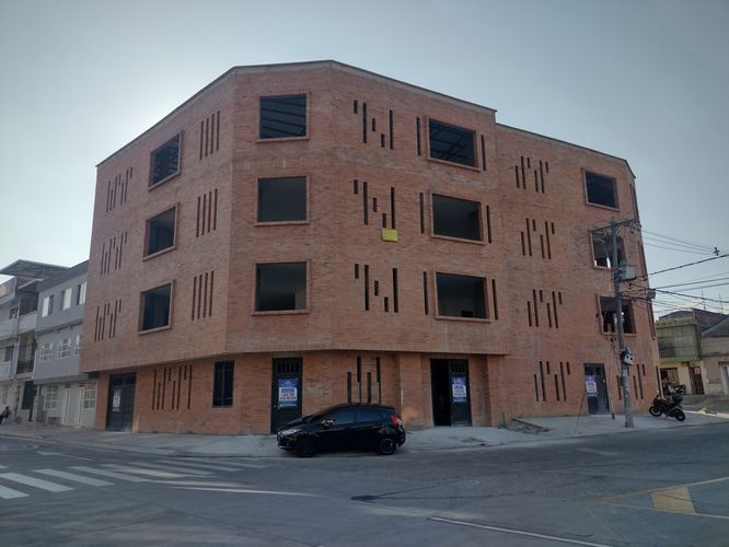 Edificio en  Arriendo en Alameda, Cali - Miniatura 4
