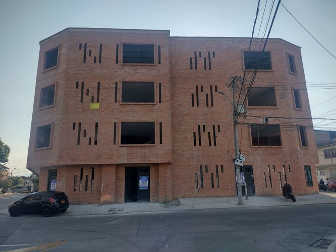 Edificio en  Arriendo en Alameda, Cali - Miniatura 6