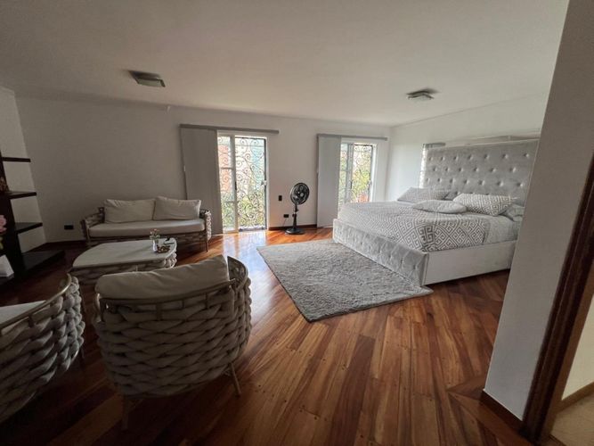 Casa en Arriendo en El Poblado, Medellín - Miniatura 7