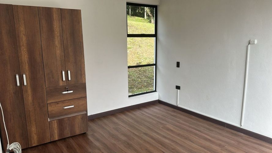 Finca en Arriendo en El porvenir, Rionegro - Miniatura 11