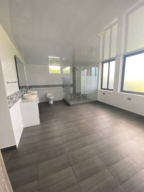Finca en Arriendo en El porvenir, Rionegro - Miniatura 3