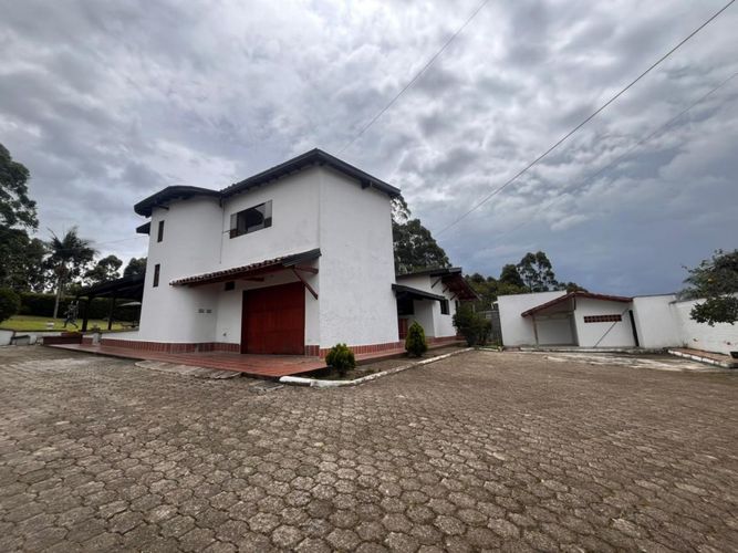 Finca en Arriendo en Las mercedes, Marinilla - Miniatura 2