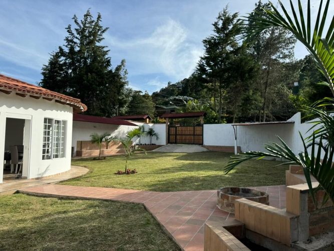 Finca en Arriendo en El salado, Guarne - Miniatura 2