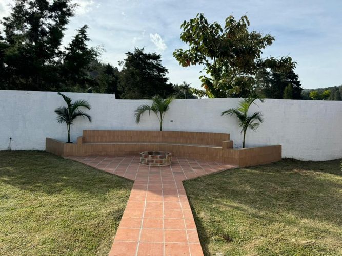 Finca en Arriendo en El salado, Guarne - Miniatura 5