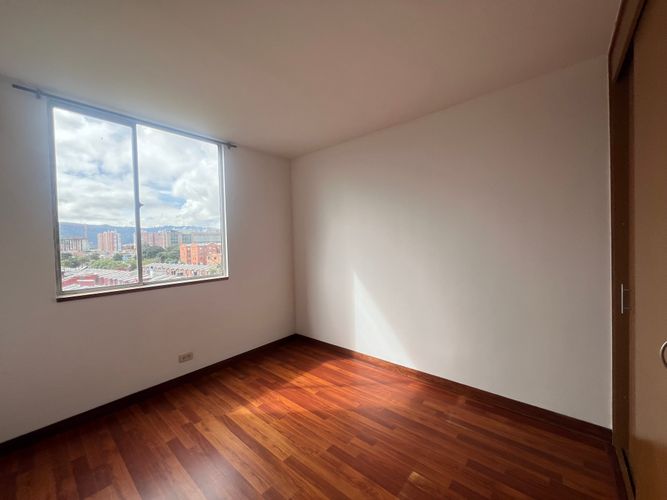 Apartamento en Venta en Portales del Monte, Bogotá - Miniatura 4