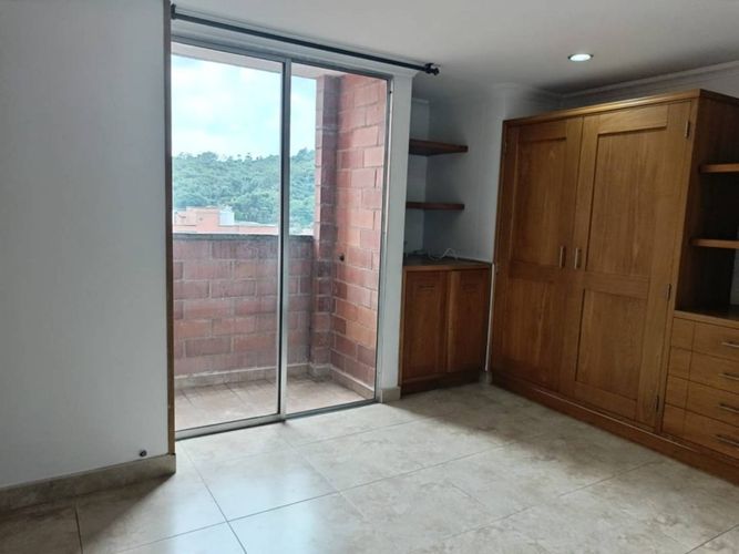Apartamento en Arriendo en Los colores, Medellín - Miniatura 13