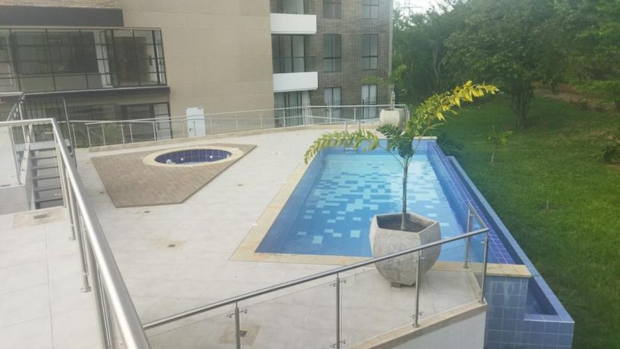 Apartaestudio en Arriendo en Pance, Cali - Miniatura 6