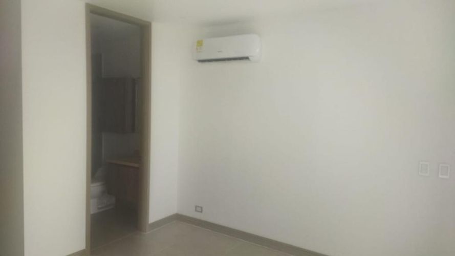 Apartaestudio en Arriendo en Pance, Cali - Miniatura 16