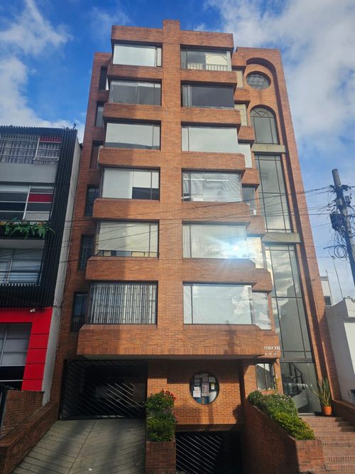 Oficina en  Arriendo en Lagos de Cordoba, Bogotá - Imagen 1
