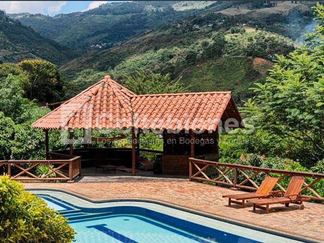 Finca en Arriendo en Machado, Copacabana - Miniatura 10